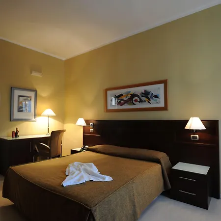 Panorama 4* Syracuse