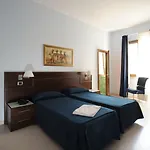Panorama Ξενοδοχείο 4*